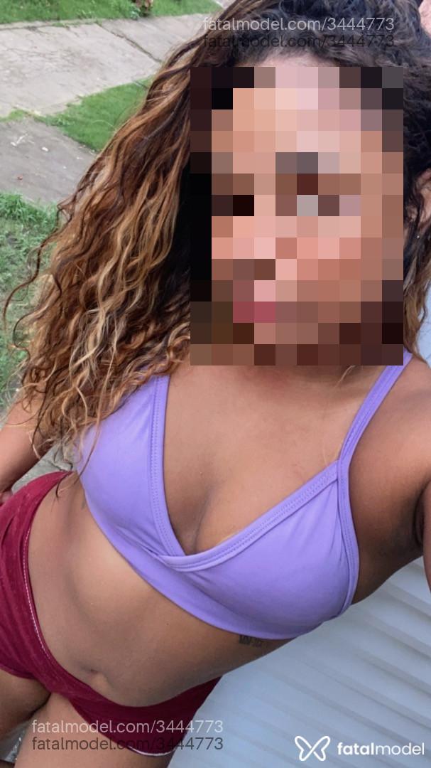 Acompanhante mulher loira (o) de olhos castanhos em São Luís Acompanhante mulher loira (o) de olhos castanhos em São Luís - Gsousa