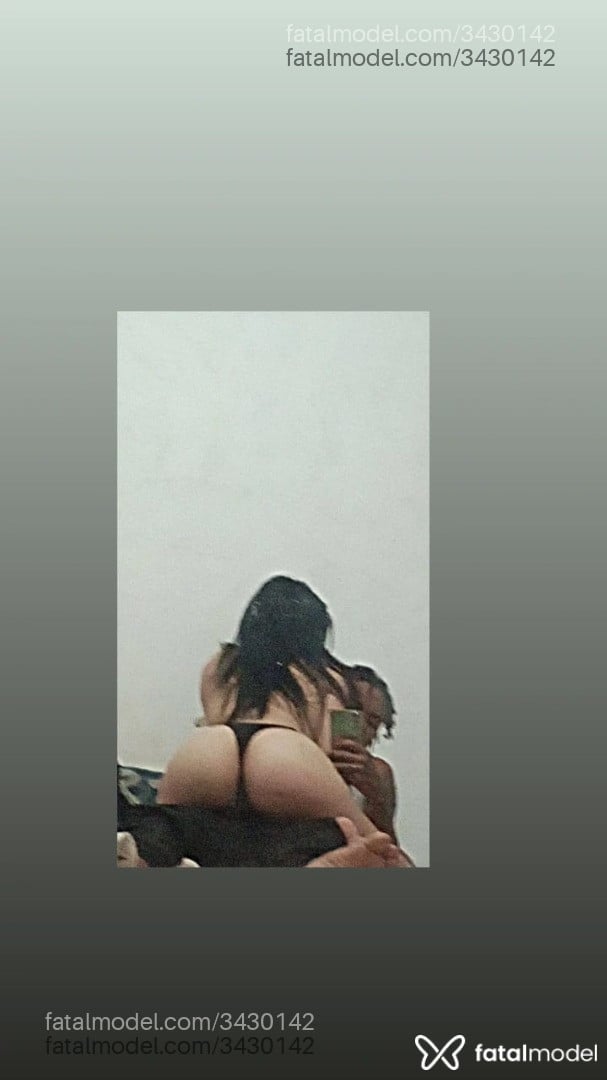 Acompanhante homem com cabelo castanho de olhos castanhos - Endrik