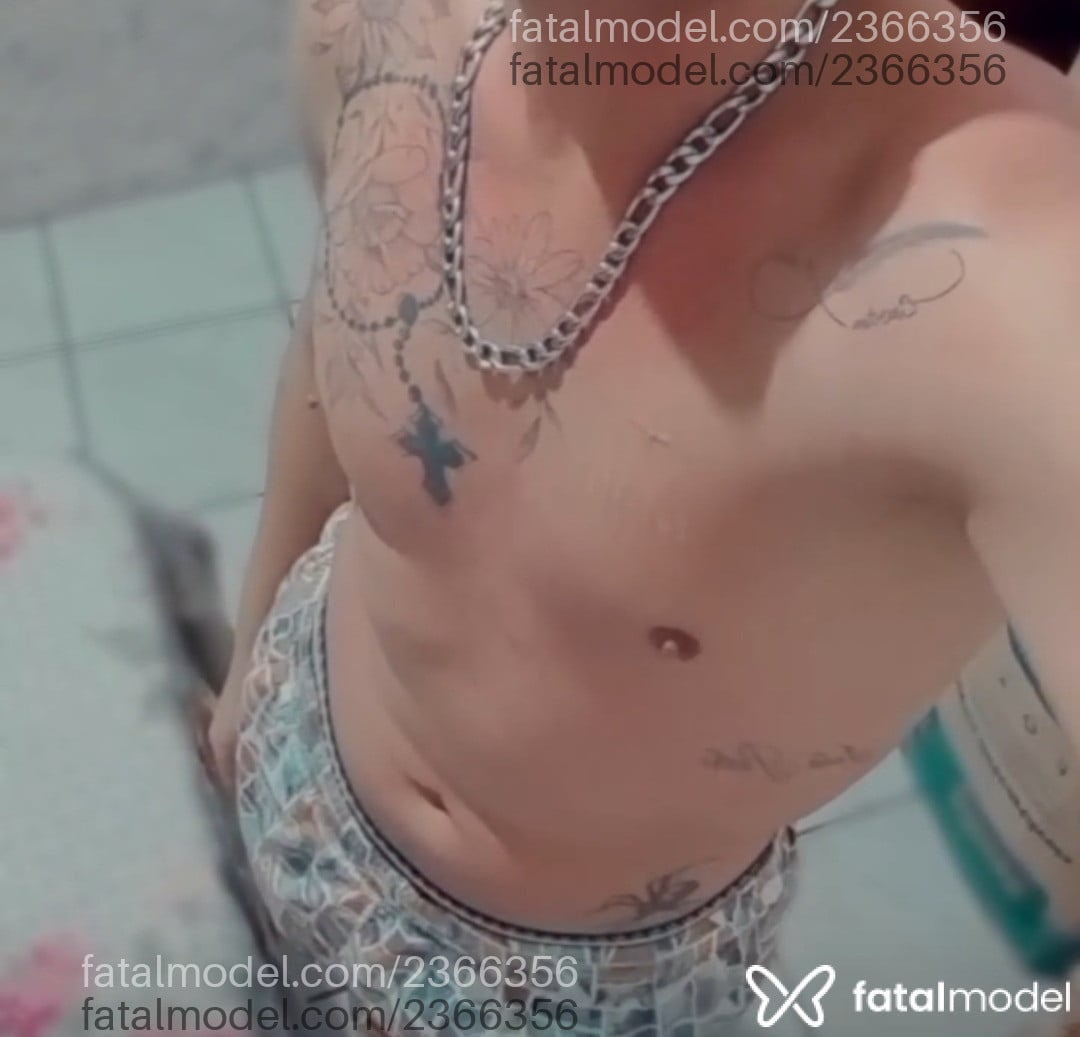 Acompanhante homem com cabelo castanho de olhos castanhos em Paulo Afonso Acompanhante homem com cabelo castanho de olhos castanhos em Paulo Afonso - Sttanlley