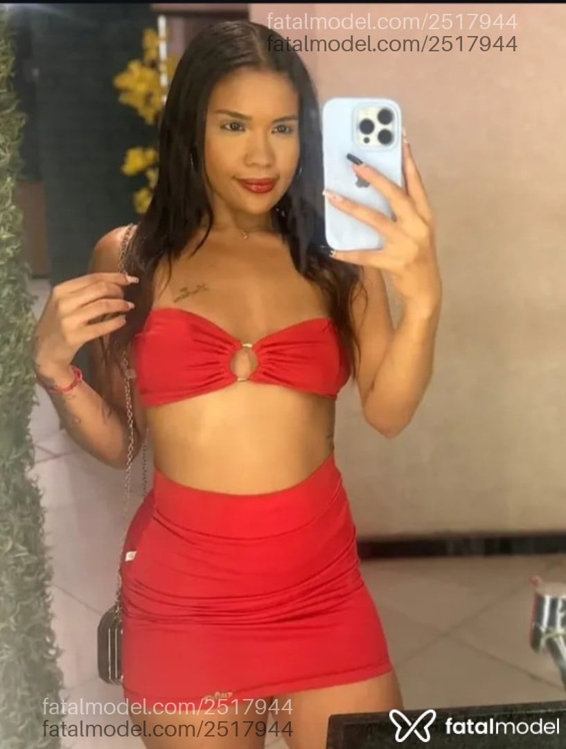 Acompanhante mulher com cabelo castanho de olhos pretos em Luís Eduardo Magalhães - Mallu