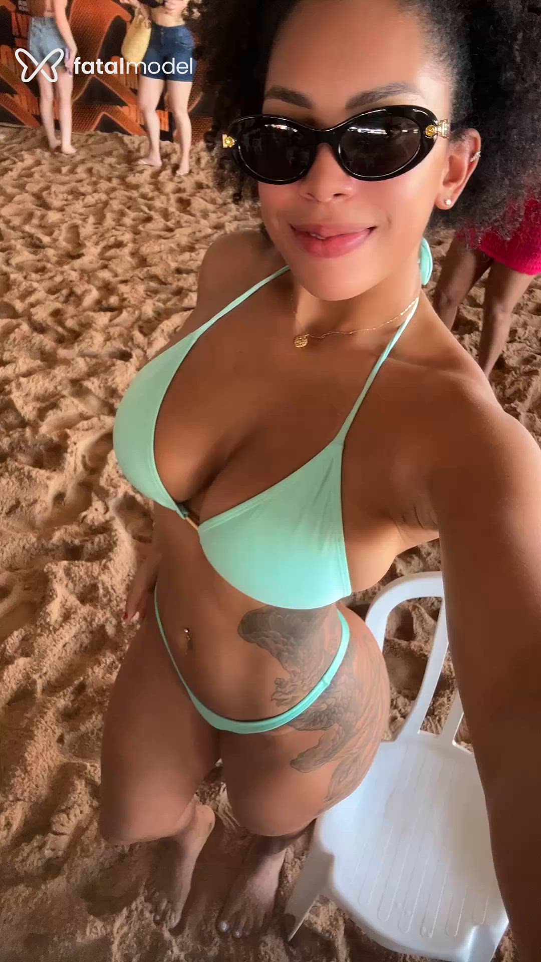 Acompanhante mulher morena (o) de olhos castanhos - Bruna Acompanhante mulher morena (o) de olhos castanhos - Bruna