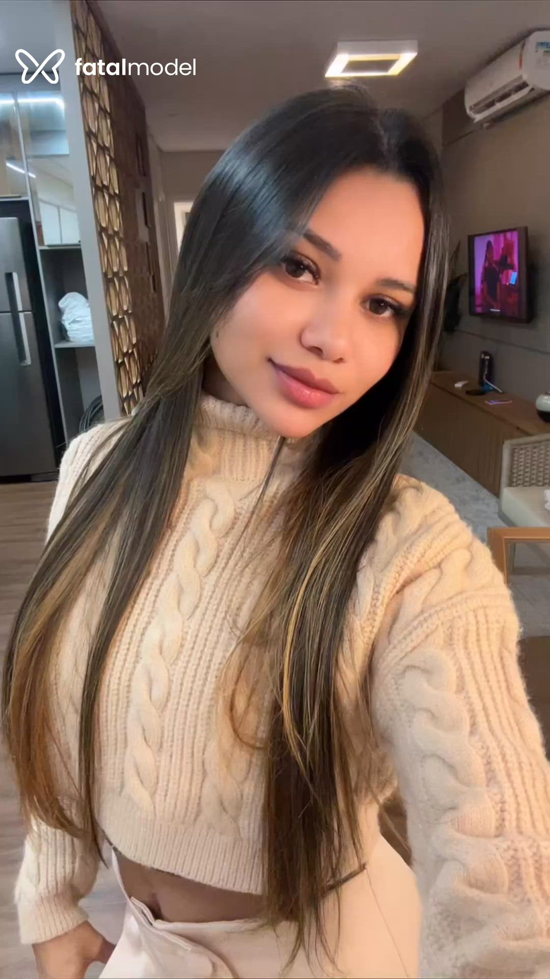 Acompanhante mulher morena (o) de olhos castanhos - Aninha Acompanhante mulher morena (o) de olhos castanhos - Aninha