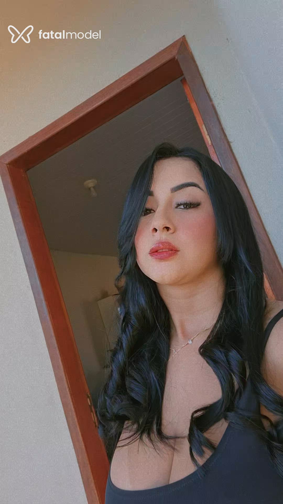 Acompanhante mulher com cabelo castanho de olhos castanhos em Campo Grande Acompanhante mulher com cabelo castanho de olhos castanhos em Campo Grande - Marileidy Rezende