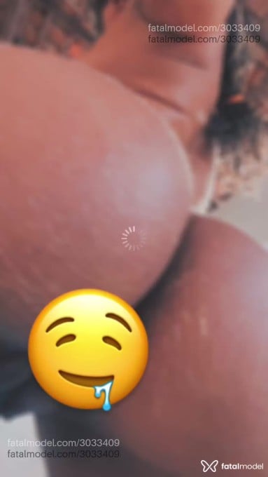 Acompanhante mulher morena (o) de olhos pretos - Kenya Duarte Acompanhante mulher morena (o) de olhos pretos - Kenya Duarte