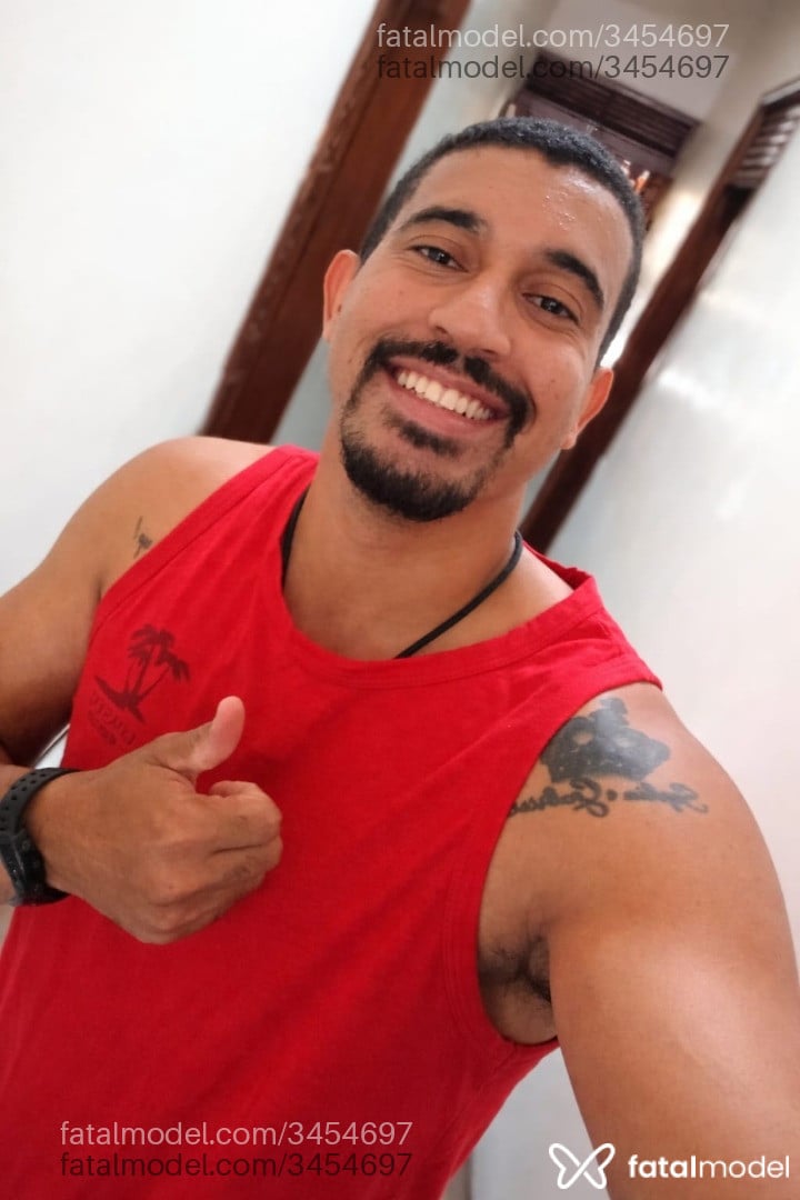 Acompanhante homem morena (o) de olhos castanhos em Juazeiro do Norte - Brennynho