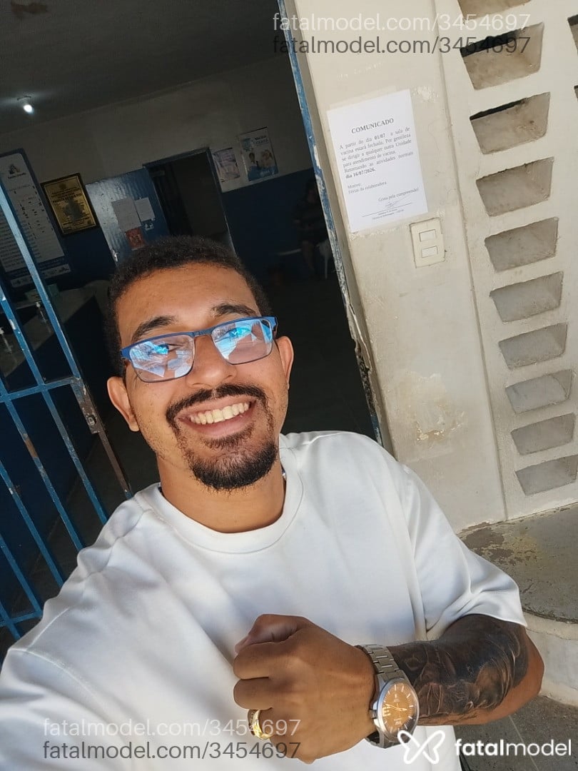 Acompanhante homem morena (o) de olhos castanhos em Juazeiro do Norte - Brennynho