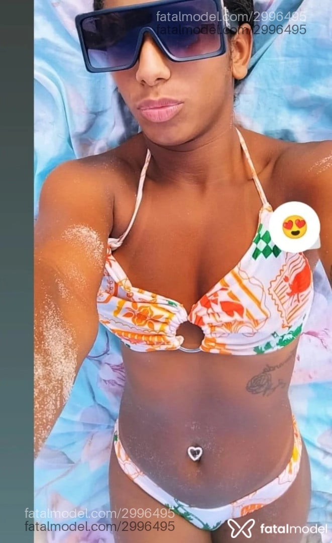 Acompanhante mulher morena (o) de olhos castanhos - Maria Eduarda
