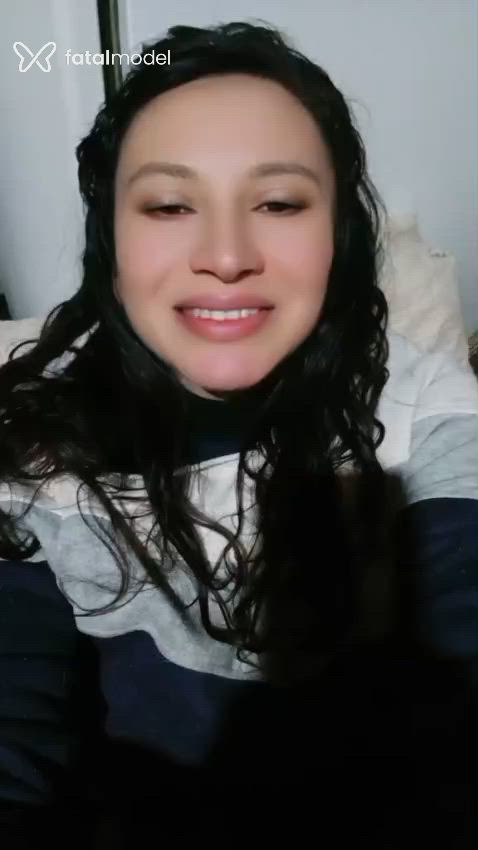 Acompanhante mulher morena (o) de olhos castanhos em Virtual Acompanhante mulher morena (o) de olhos castanhos em Virtual - Lisie