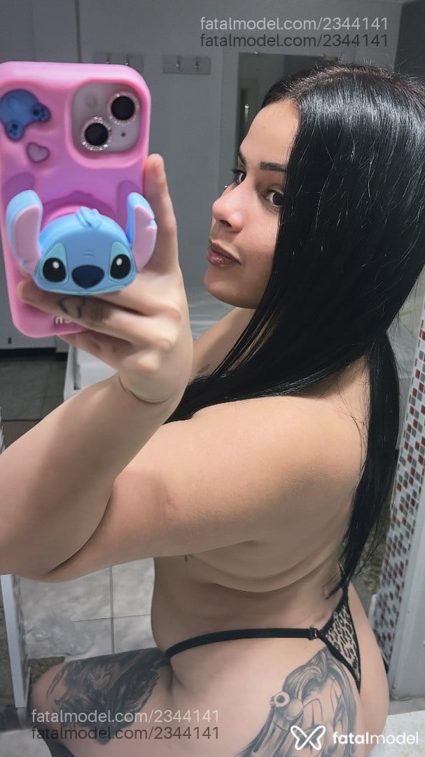 Acompanhante mulher morena (o) de olhos pretos em São José dos Pinhais - Vivizinha