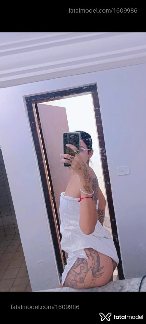 Acompanhante mulher morena (o) de olhos pretos em Ourinhos - Mirella Silva
