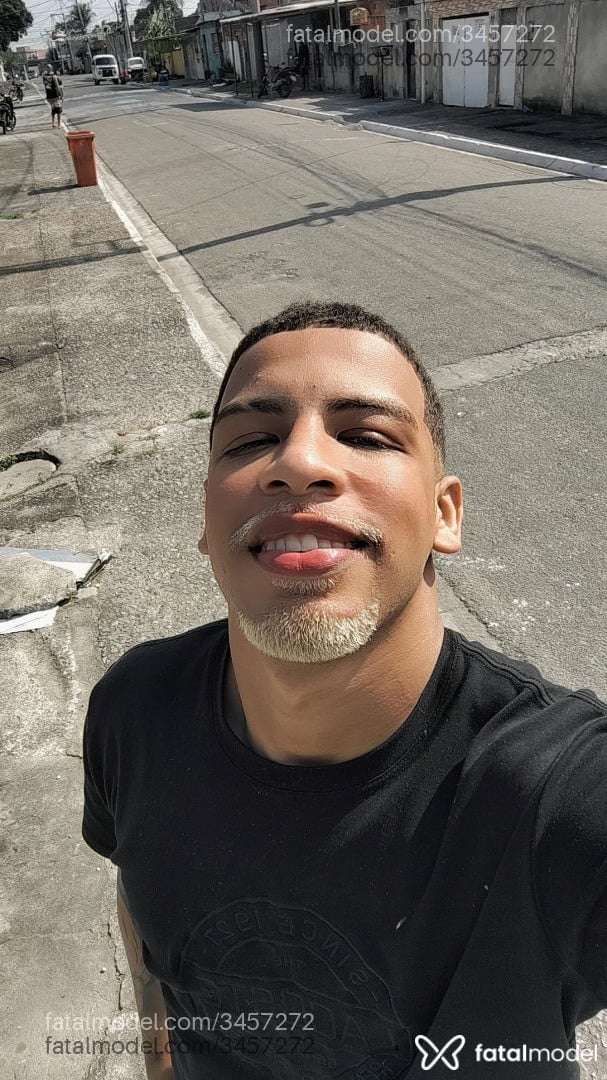 Acompanhante homem morena (o) de olhos castanhos em Nova Iguaçu Acompanhante homem morena (o) de olhos castanhos em Nova Iguaçu - Amorim