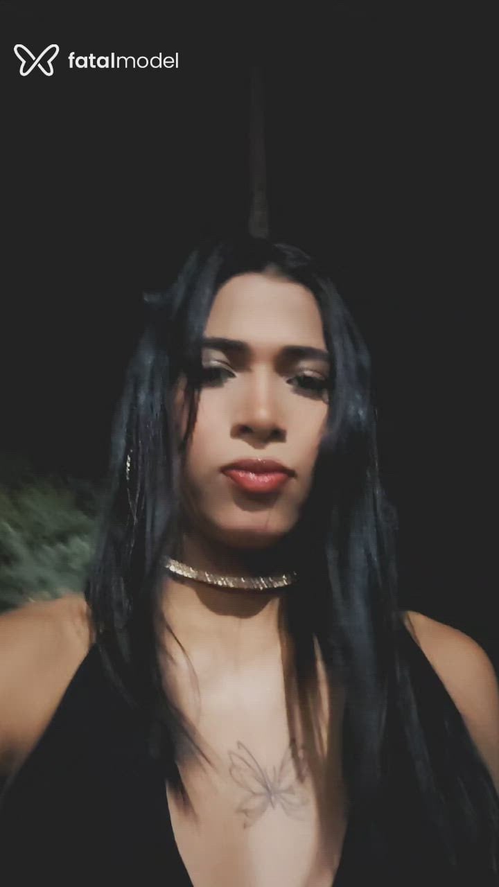 Acompanhante mulher trans morena (o) de olhos castanhos em Tangará da Serra Acompanhante mulher trans morena (o) de olhos castanhos em Tangará da Serra - Rafaella Duarte