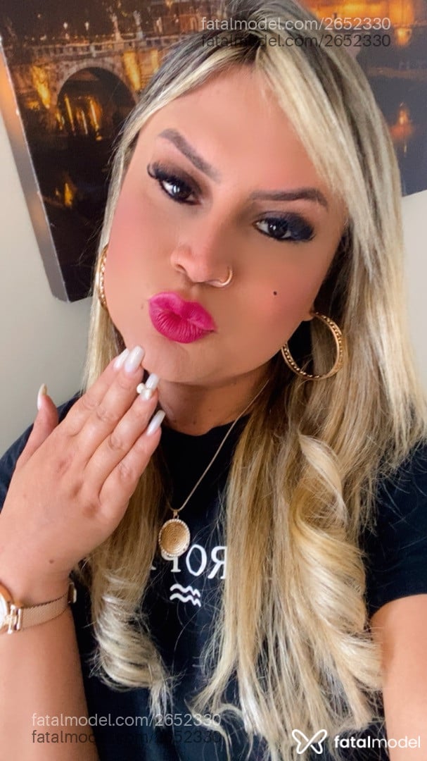 Acompanhante mulher trans loira (o) de olhos castanhos em Itapetininga - Isabela Coutinho