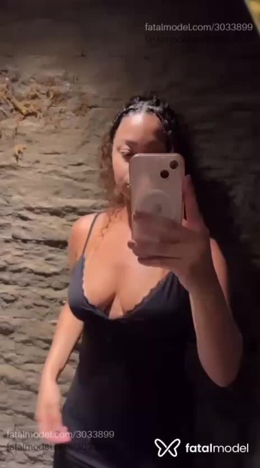 Acompanhante mulher morena (o) de olhos castanhos em Rio de Janeiro - Estrela