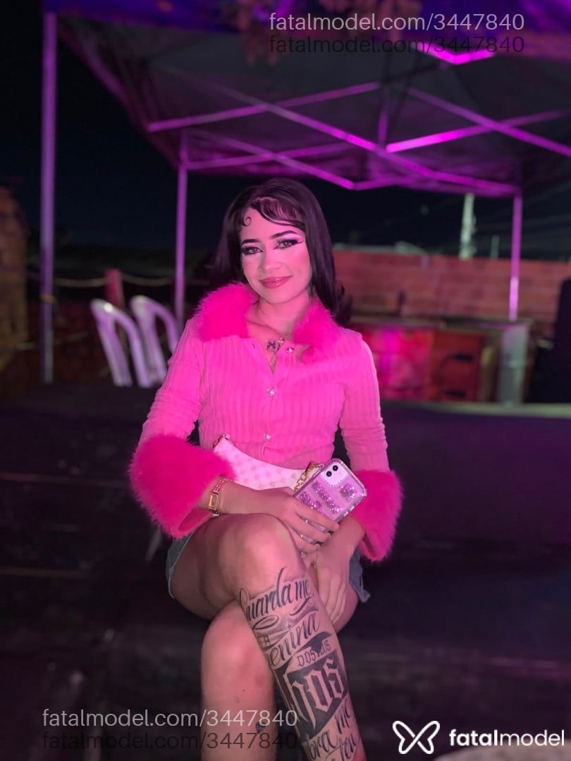 Acompanhante mulher morena (o) de olhos verdes em Rio Branco - Hihi
