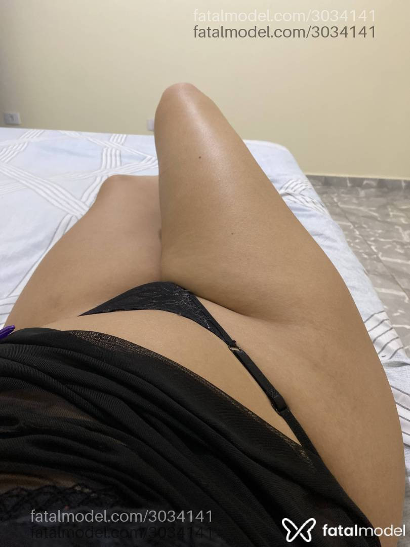 Acompanhante mulher morena (o) de olhos castanhos - Bia