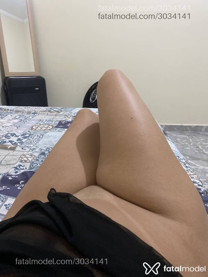 Acompanhante mulher morena (o) de olhos castanhos - Bia