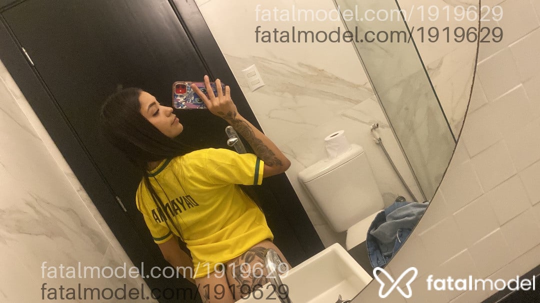 Acompanhante mulher morena (o) de olhos pretos em Manaus - Lara Silva