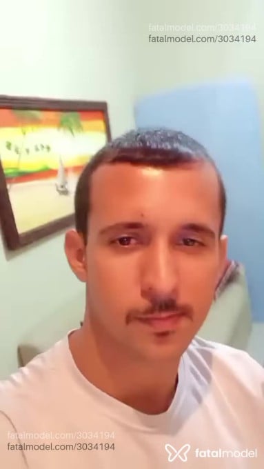 Acompanhante homem morena (o) de olhos castanhos em Fortaleza - Roberto
