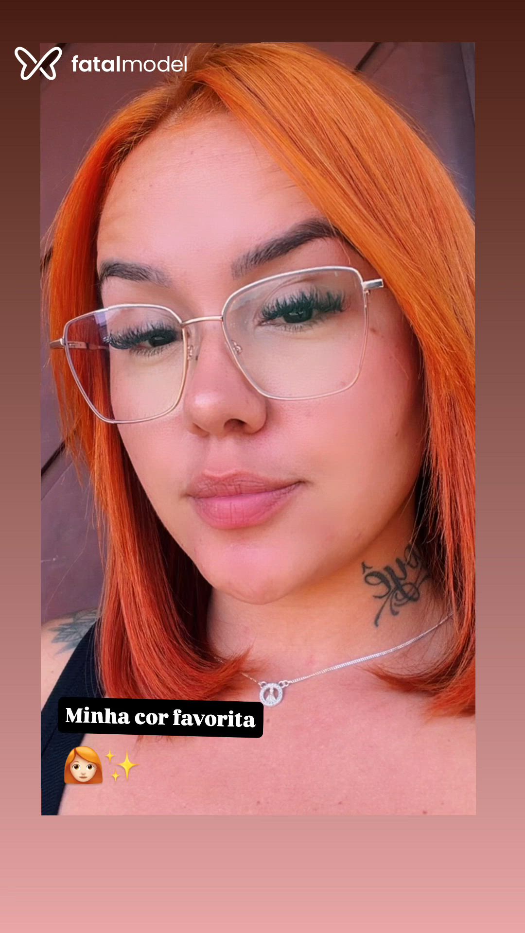 Acompanhante mulher ruiva (o) de olhos castanhos - Eriika Oliver Acompanhante mulher ruiva (o) de olhos castanhos - Eriika Oliver