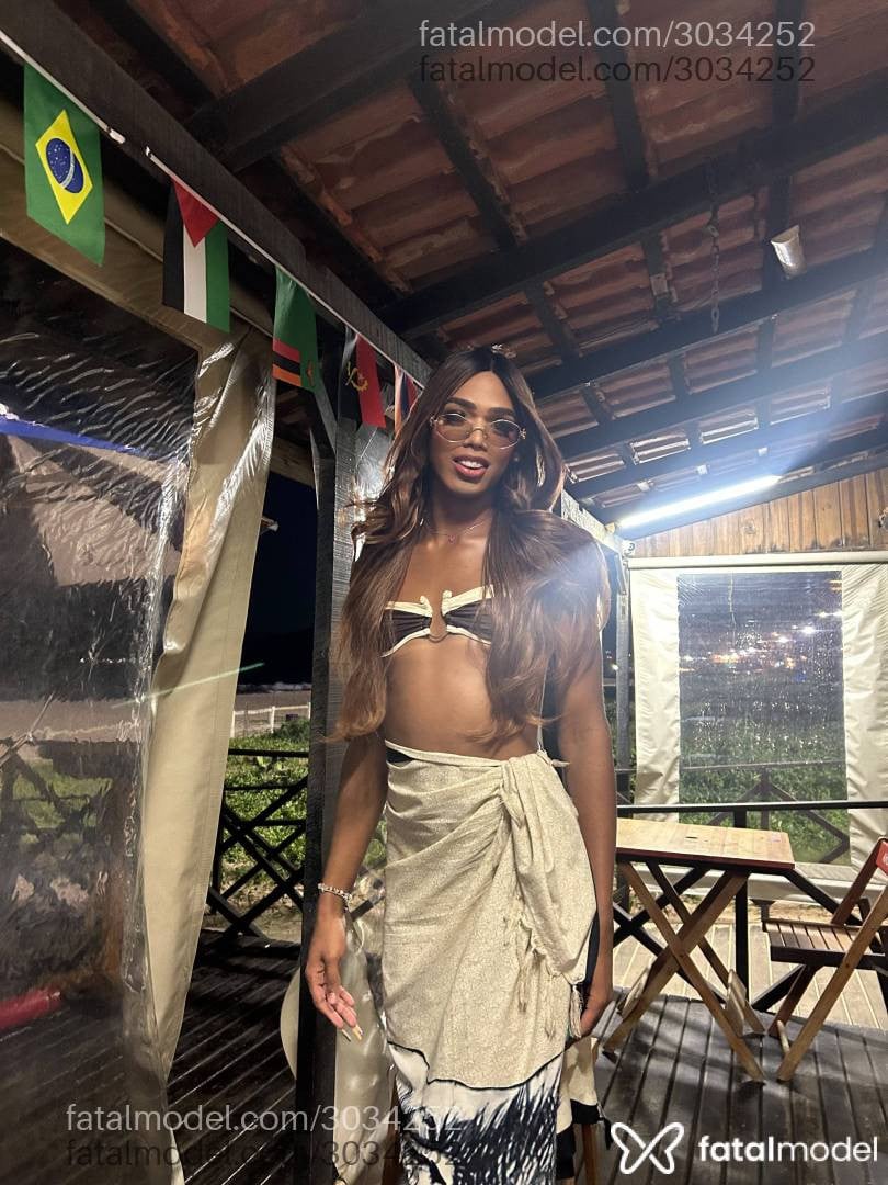 Acompanhante mulher trans morena (o) de olhos castanhos em Itajaí - Pérola Sanches