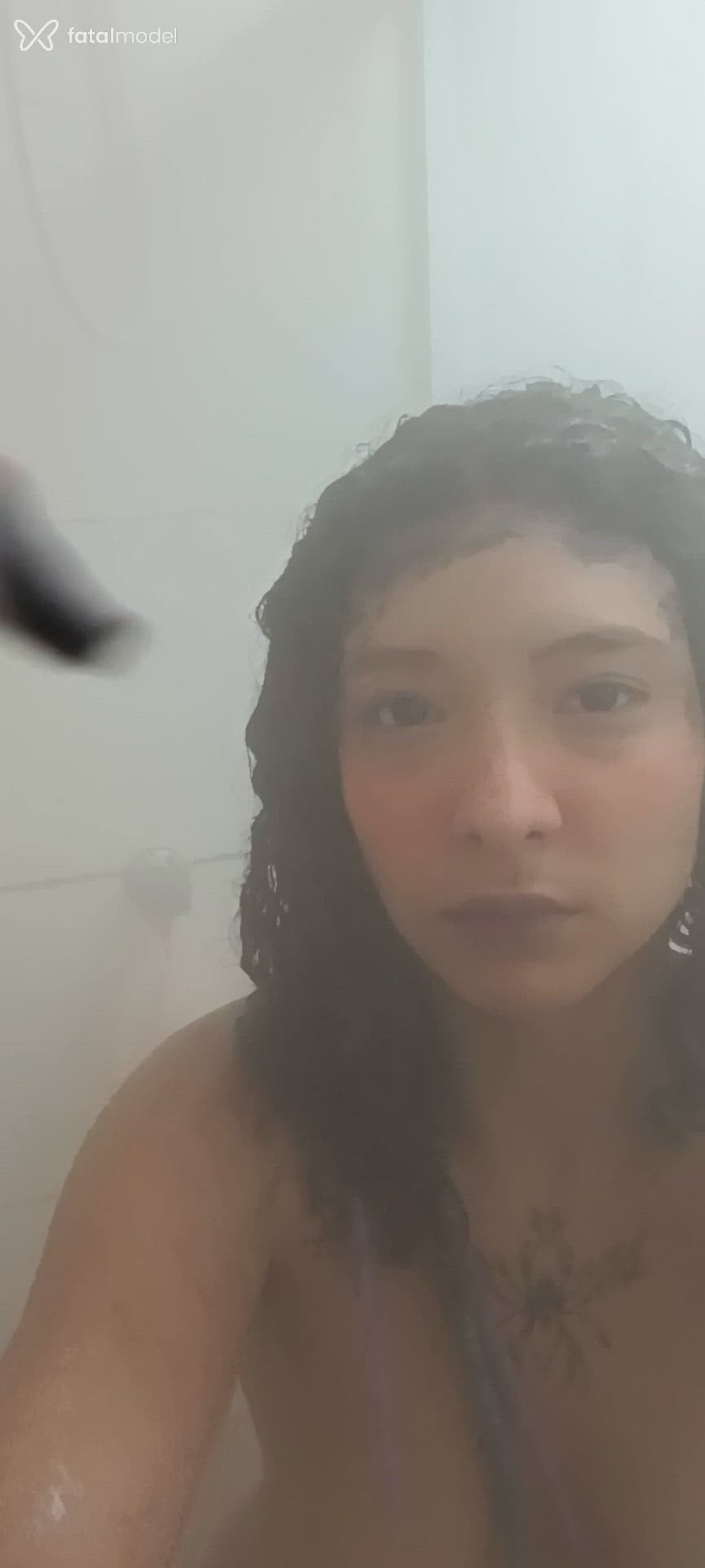 Acompanhante mulher morena (o) de olhos castanhos - Joaninha Paiacita