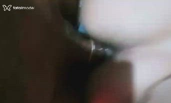 Acompanhante homem com cabelo castanho de olhos pretos - David