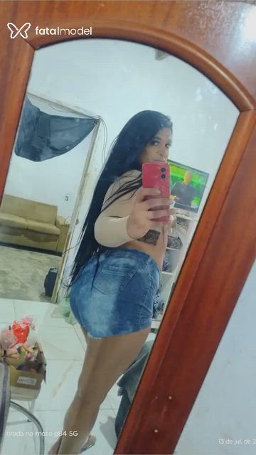 Acompanhante mulher trans morena (o) de olhos mel em Lorena Acompanhante mulher trans morena (o) de olhos mel em Lorena - Luana Soares