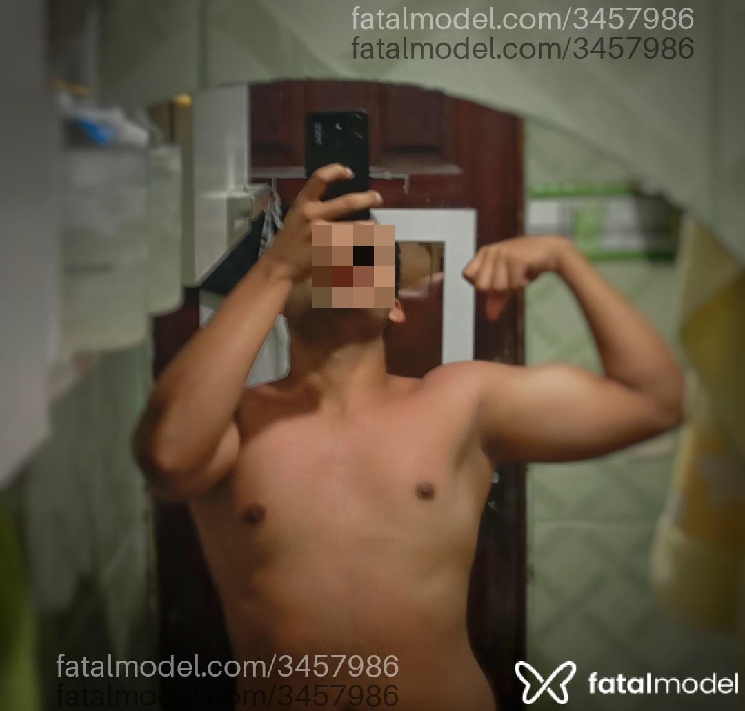 Acompanhante homem morena (o) de olhos castanhos em Virtual - Kaua Vilar