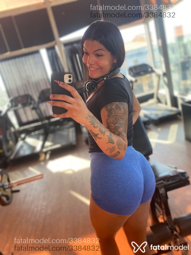 Acompanhante mulher trans morena (o) de olhos castanhos em Sumaré - Thaynara