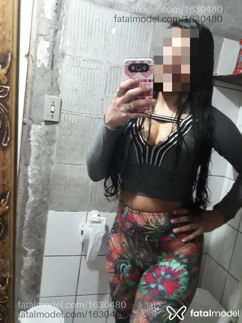 Acompanhante mulher morena (o) de olhos pretos em Rio Grande Acompanhante mulher morena (o) de olhos pretos em Rio Grande - Morena
