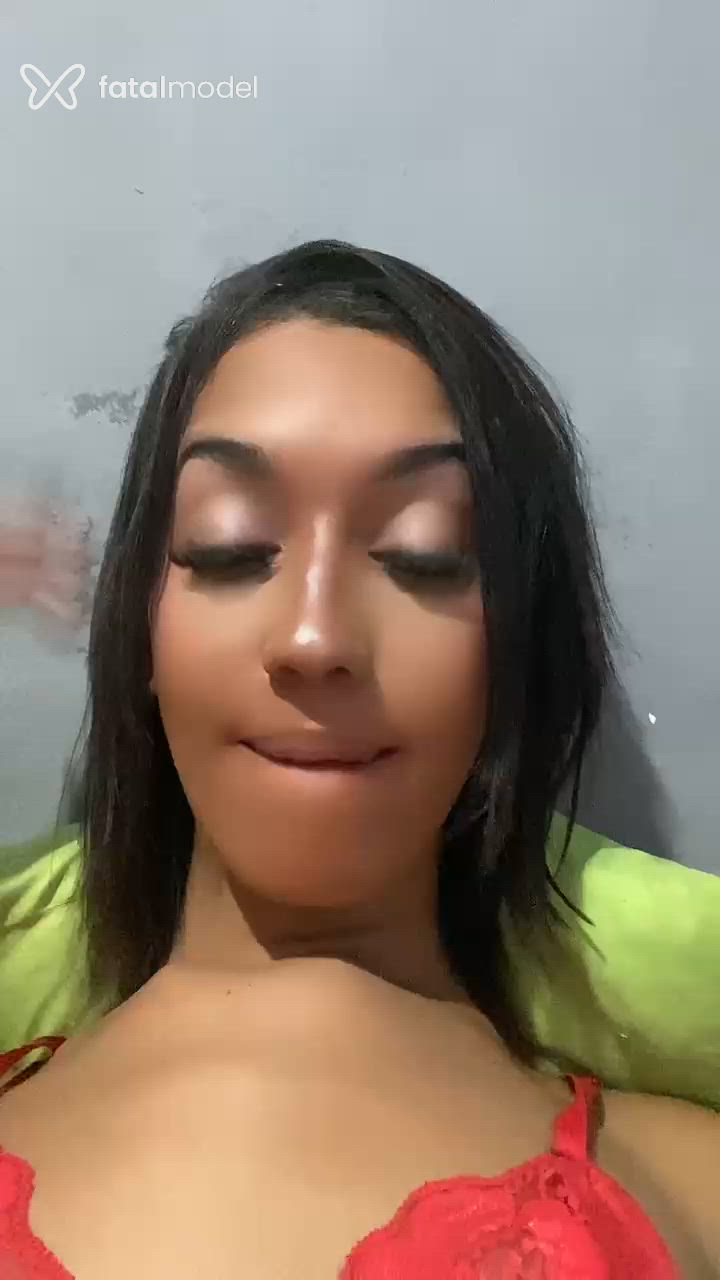 Acompanhante mulher trans morena (o) de olhos castanhos em Cabo Frio Acompanhante mulher trans morena (o) de olhos castanhos em Cabo Frio - Julia