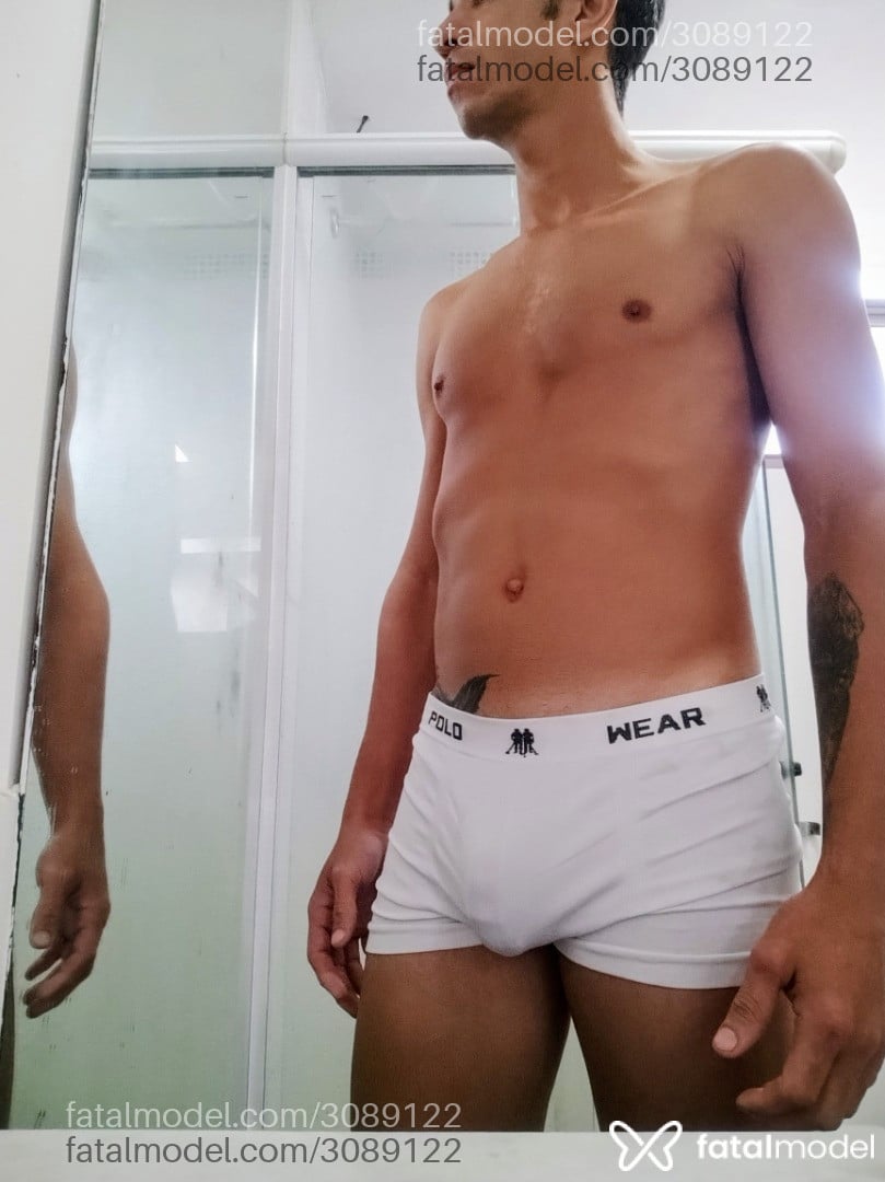 Acompanhante homem com cabelo grisalho de olhos pretos em Rio de Janeiro - Luan Xavier