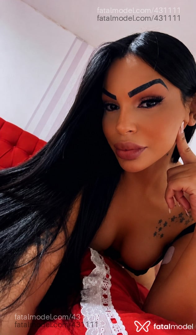 Acompanhante mulher trans morena (o) de olhos castanhos em Patos - Letícia Freitas