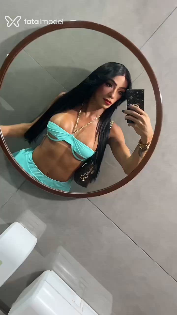 Acompanhante mulher trans morena (o) de olhos pretos - Isah Lopes Acompanhante mulher trans morena (o) de olhos pretos - Isah Lopes