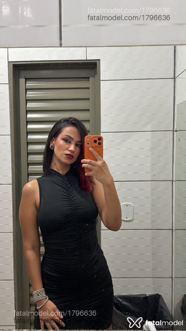 Acompanhante mulher morena (o) de olhos pretos em Querência - Lara Luiza