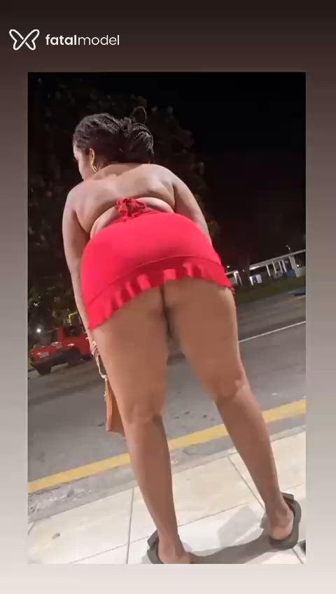 Acompanhante mulher com cabelo castanho de olhos castanhos - Raquel Acompanhante mulher com cabelo castanho de olhos castanhos - Raquel