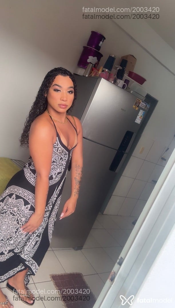 Acompanhante mulher trans morena (o) de olhos castanhos em Várzea Grande Acompanhante mulher trans morena (o) de olhos castanhos em Várzea Grande - Fernanda Silva