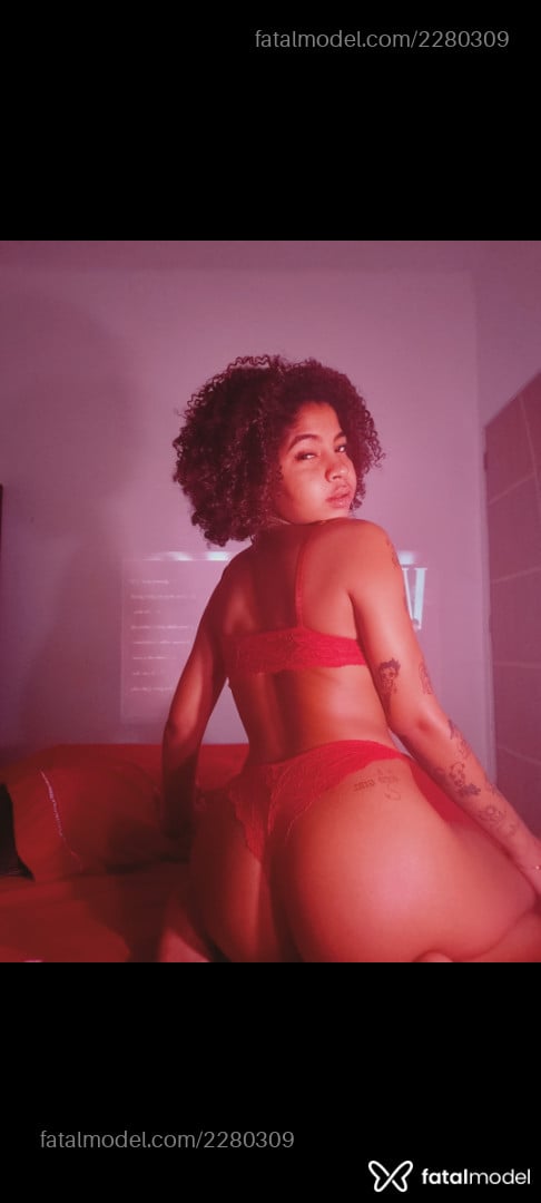 Acompanhante mulher ruiva (o) de olhos pretos em Rio de Janeiro - Lana