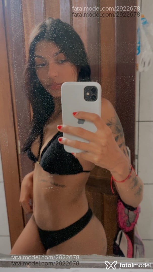 Acompanhante mulher morena (o) de olhos pretos em Vilhena Acompanhante mulher morena (o) de olhos pretos em Vilhena - Suzane