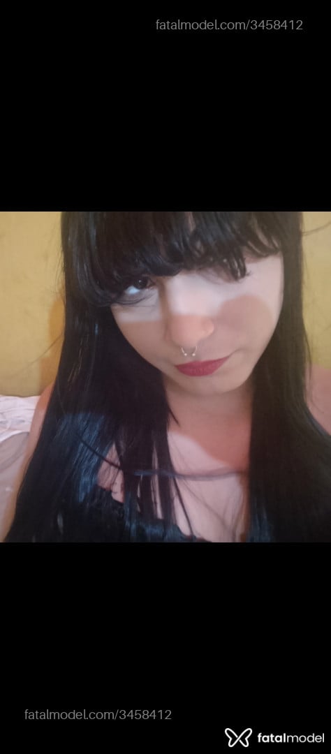 Acompanhante mulher trans morena (o) de olhos pretos em Virtual - Edelaine