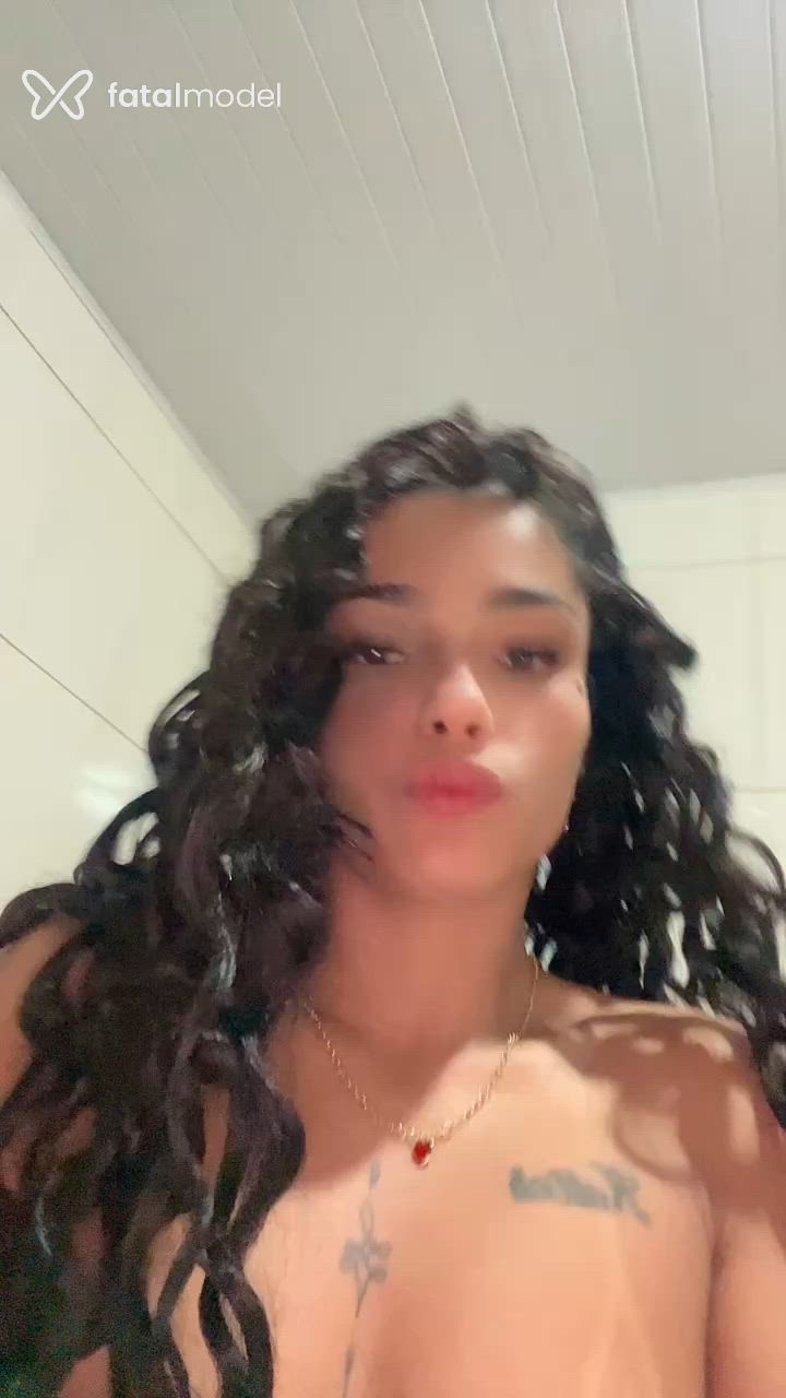 Acompanhante mulher morena (o) de olhos castanhos em Tucumã Acompanhante mulher morena (o) de olhos castanhos em Tucumã - Lourrany