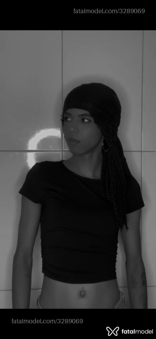 Acompanhante mulher trans morena (o) de olhos pretos em Aparecida de Goiânia Acompanhante mulher trans morena (o) de olhos pretos em Aparecida de Goiânia - Kally