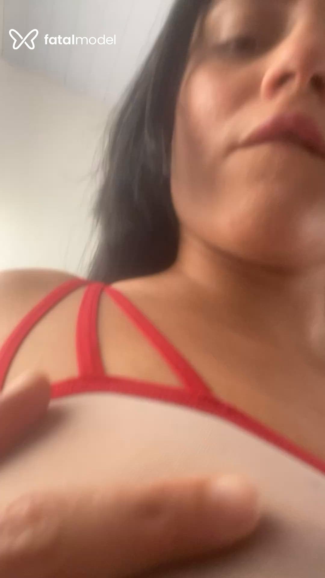 Acompanhante mulher morena (o) de olhos castanhos - Jaqueline