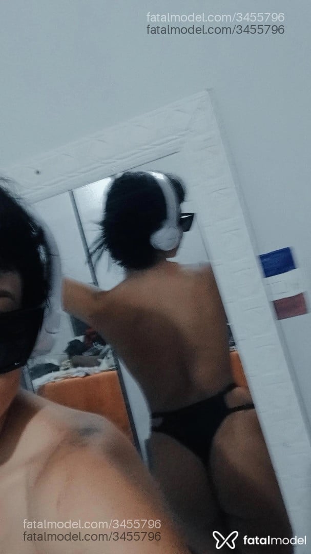 Acompanhante mulher morena (o) de olhos mel em Curitiba Acompanhante mulher morena (o) de olhos mel em Curitiba - Mahconha