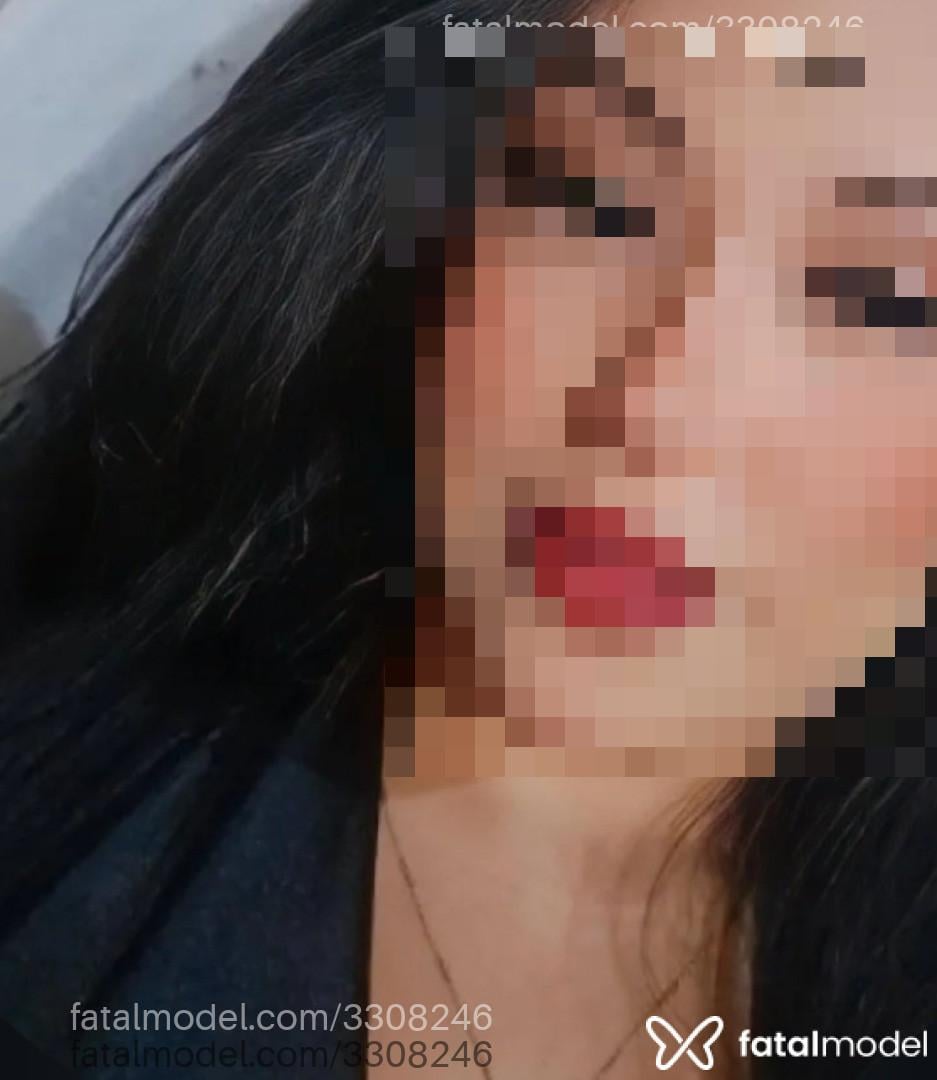 Acompanhante mulher morena (o) de olhos castanhos - Isabella