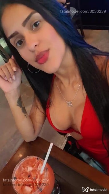 Acompanhante mulher morena (o) de olhos castanhos em Rio de Janeiro - Larissah