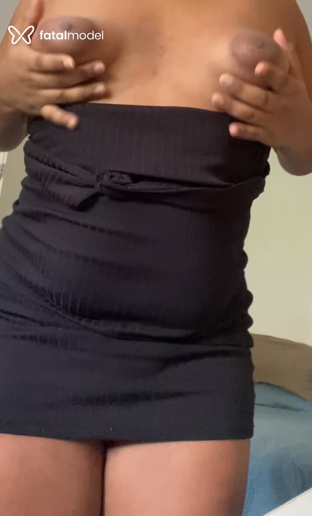 Acompanhante mulher trans com cabelo castanho de olhos castanhos em Petrolina Acompanhante mulher trans com cabelo castanho de olhos castanhos em Petrolina - Preta