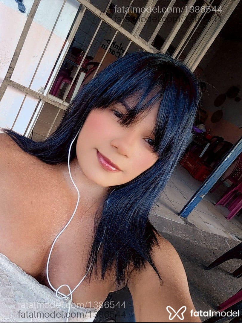 Acompanhante mulher trans morena (o) de olhos pretos em Imperatriz Acompanhante mulher trans morena (o) de olhos pretos em Imperatriz - Japonêsa