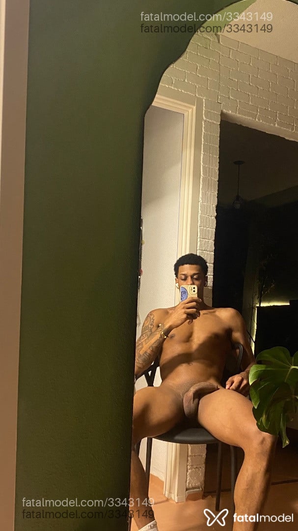 Acompanhante homem morena (o) de olhos castanhos em São Paulo Acompanhante homem morena (o) de olhos castanhos em São Paulo - Vinicius